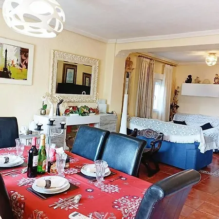 Preciosa Y Tranquila En Valencia Con Piscina Privada *
