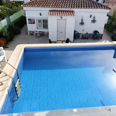 Preciosa Y Tranquila En Valencia Con Piscina Privada